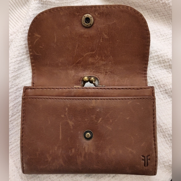 Frye Melissa Clip Purse - Picture 3 of 9